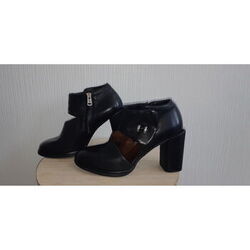 Bottines A.S 98 Bottines &agrave; hauts talons A.S.98 Noir