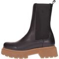 Boots Hersuade -