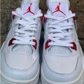 Chaussures Nike Air Jordan 4 blanc rouge