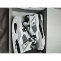Chaussures Nike Jordan 4