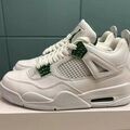 Baskets basses Nike Air Jordan 4