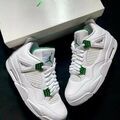 Chaussures Nike Air Jordan 4