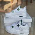 Baskets basses Nike Jordan 4