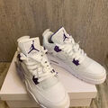 Chaussures Nike Air Jordan 4