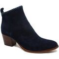 Boots Triver Flight $