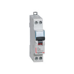 Disjoncteur modulaire phase neutre Legrand DX� 20A courbe C
