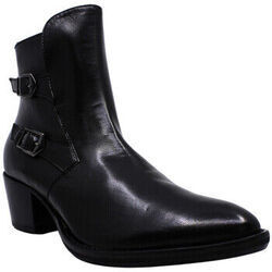 Boots Triver Flight $