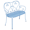 Chaises / bancs sur Saint-Didier-sur-Chalaronne : fermob BANQUETTE 1900