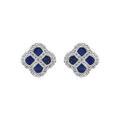 Boucles d'oreille tige en argent rhodi&eacute; tr&egrave;fle agate bleu fonc&eacute; v&eacute;ritable avec contour d'oxydes blancs Artemare