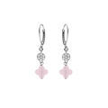 Boucles d'oreille crochet en argent rhodi&eacute; tr&egrave;fle en verre rose et fleurs oxydes blancs