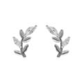 Boucles d'oreille tige en argent rhodi&eacute; feuillage avec oxydes blancs sertis