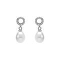 Boucles d'oreille sur Artemare : Boucles d'oreille tige en argent rhodi&eacute; cercle oxydes blancs sertis et perle blanche imitation pendante