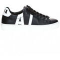 Baskets 12Ia TENNIS EN CUIR NOIRE