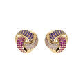 Boucles d'oreille sur Artemare : Boucles d'oreille tige en vermeil trois rubans d&eacute;grad&eacute; d'oxydes roses