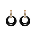 Boucles d'oreille sur Artemare : Boucles d'oreille tige en vermeil cercle c&eacute;ramique noire et barrette d'oxydes sertis