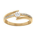 Bague en plaqu&eacute; or avec solitaire et oxydes blancs sertis entour&eacute;s de deux bandes lisses Artemare