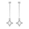 Boucles d'oreille pendante tige en argent tr&egrave;fle avec oxydes blancs sertis