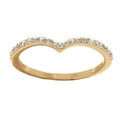 Bagues sur Artemare : Bague en plaqu&eacute; or forme v recouverte d'oxydes blancs sertis