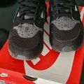 Baskets basses Nike Basket Nike Air Huarache noir et gris