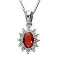 Colliers sur Artemare : Collier en argent rhodi&eacute; collection joaillerie cha&icirc;ne avec pendentif ovale et gros oxyde rouge au centre orn&eacute; de petits oxydes blancs autour formant une marguerite