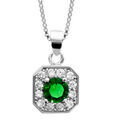 Colliers sur Artemare : Collier en argent rhodi&eacute; collection joaillerie cha&icirc;ne avec pendentif carr&eacute; avec angles bisaut&eacute;s et oxydes sertis blancs dispos&eacute;s en forme de fleur avec coeur en oxyde vert - longueur 42cm + 3cm de rallonge