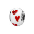 Bracelets sur Artemare : Charms Thabora en argent rhodi&eacute; et verre de Murano v&eacute;ritable blanc d&eacute;cor&eacute; de petits coeurs rouges