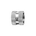 Bracelets sur Artemare : Charms Thabora grand mod&egrave;le pour homme en acier motif diamant&eacute; sur les bords et bande lisse au milieu
