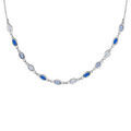 Collier en argent rhodi&eacute; maillons orn&eacute;s d'oxydes d&eacute;grad&eacute;s de bleu et blancs en forme de navette longueur 38+7cm Artemare