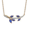 Colliers sur Artemare : Collier en plaqu&eacute; or avec pendentif feuillage bleu nuit et oxydes blancs sertis 42+3cm