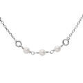 Collier en argent rhodi&eacute; cha&icirc;ne avec perles blanches de synth&egrave;se 42+3cm Artemare