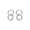 Boucles d'oreille en argent rhodi&eacute; double cercle entrem&eacute;l&eacute; et fermoir poussette