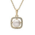 Collier en plaqu&eacute; or cha&icirc;ne avec pendentif carr&eacute; oxydes blancs avec Perle de culture d'eau douce blanche 40+4cm Artemare
