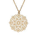 Colliers sur Artemare : Collier en argent et dorure jaune cha&icirc;ne avec pendentif mandala ajour&eacute; 23mm 40+5cm
