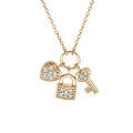 Collier en plaqu&eacute; or cha&icirc;ne avec pendentifs breloques cadenas coeur clefs et oxydes blancs 42+3cm Artemare