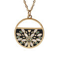Collier Stella Mia en acier et PVD dor&eacute; cha&icirc;ne avec pendentif rond motifs p&eacute;tales en nacre longueur 45+5cm Artemare
