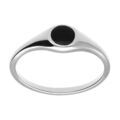 Bagues sur Artemare : Chevali&egrave;re femme en argent platin&eacute; de forme ronde pav&eacute;e d'un onyx imitation
