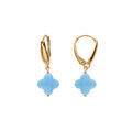 Boucles d'oreille tige en argent dor&eacute; tr&egrave;fle en verre facet&eacute; bleu ciel Artemare