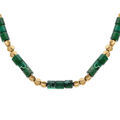 Collier en acier dor&eacute; rondelles vertes, 40+5cm