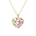 Collier en plaqu&eacute; or pendentif coeur avec fleurs oxydes multi couleurs 4 0+5cm Artemare