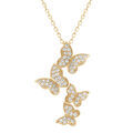 Colliers sur Artemare : Collier en plaqu&eacute; or pendentif avec quatre papillons pendants orn&eacute;s d' oxydes blancs - 40+5cm