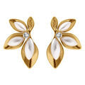 Boucles d'oreille tige en acier dor&eacute; motif feuillage d'oxyde blanc et r&eacute;sine blanche