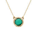 Collier en argent dor&eacute; cabochon vert fonc&eacute; - 40 +5 cm