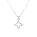 Colliers sur Artemare : Collier en argent rhodi&eacute; avec pendentif tr&egrave;fle contour oxydes blancs sertis -40+5 cm