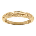 Bagues sur Artemare : Bague anneau en plaqu&eacute; or finition martel&eacute;e