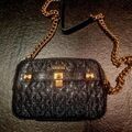 Sac & Bagage sur Grenoble : Sac Bandouliere Guess Beau sac Guess comme neuf