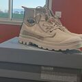 Sports d'hiver sur Grenoble : Boots Palladium PAMPA UNDERLAYER Beige