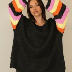 Pull Capucine Pull laine manches ray&eacute;es noir neuf &eacute;tiquette Noir