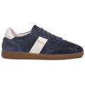 Baskets Hold JEANS