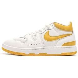 Baskets basses Nike Attack