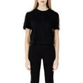 Tee-shirts sur Grenoble : T-shirt Guess BRITNEY CROP TEE